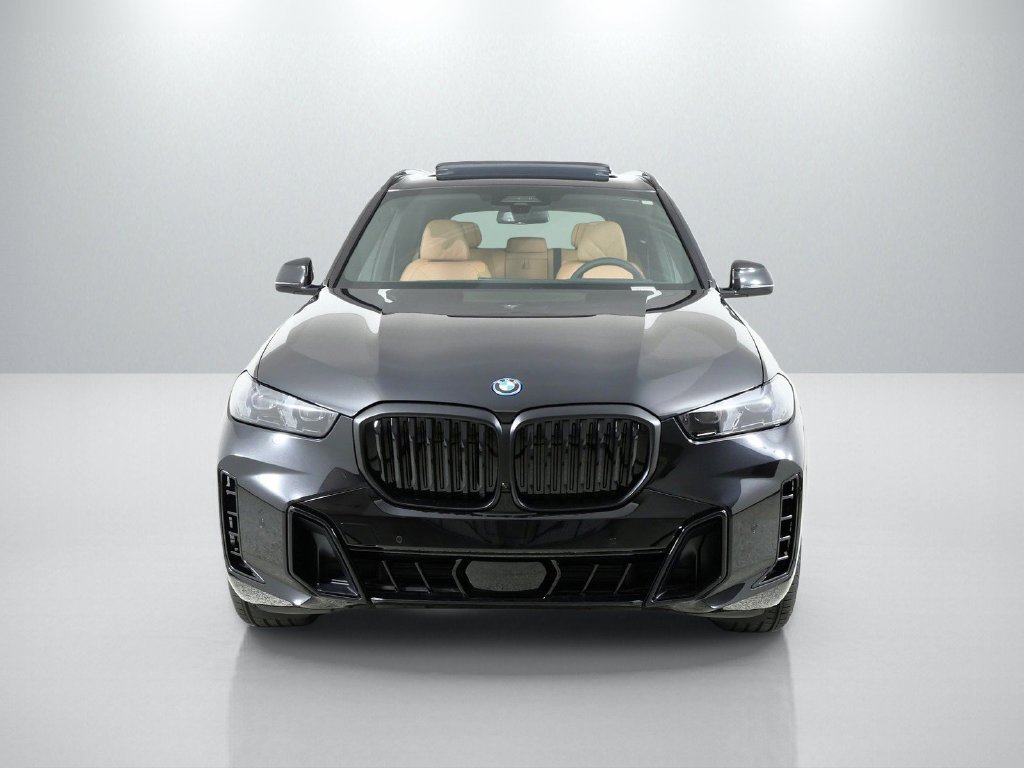 New 2026 Black Sapphire Metallic BMW xDrive50e image 2