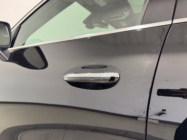 Used 2024 Black Mercedes-Benz GLC 300 image 42