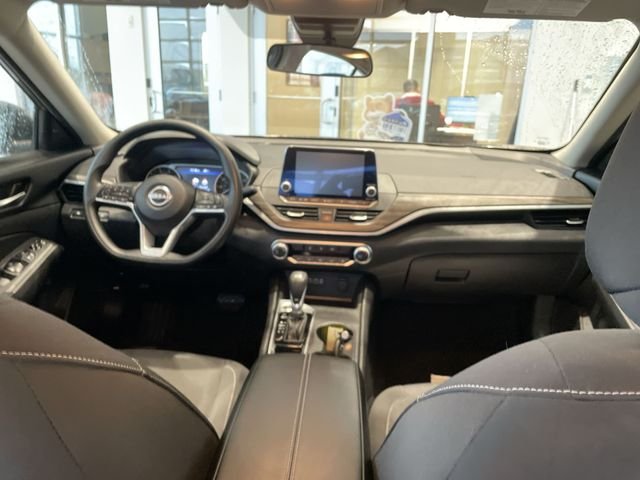 2025 Nissan Altima SV - Photo 38