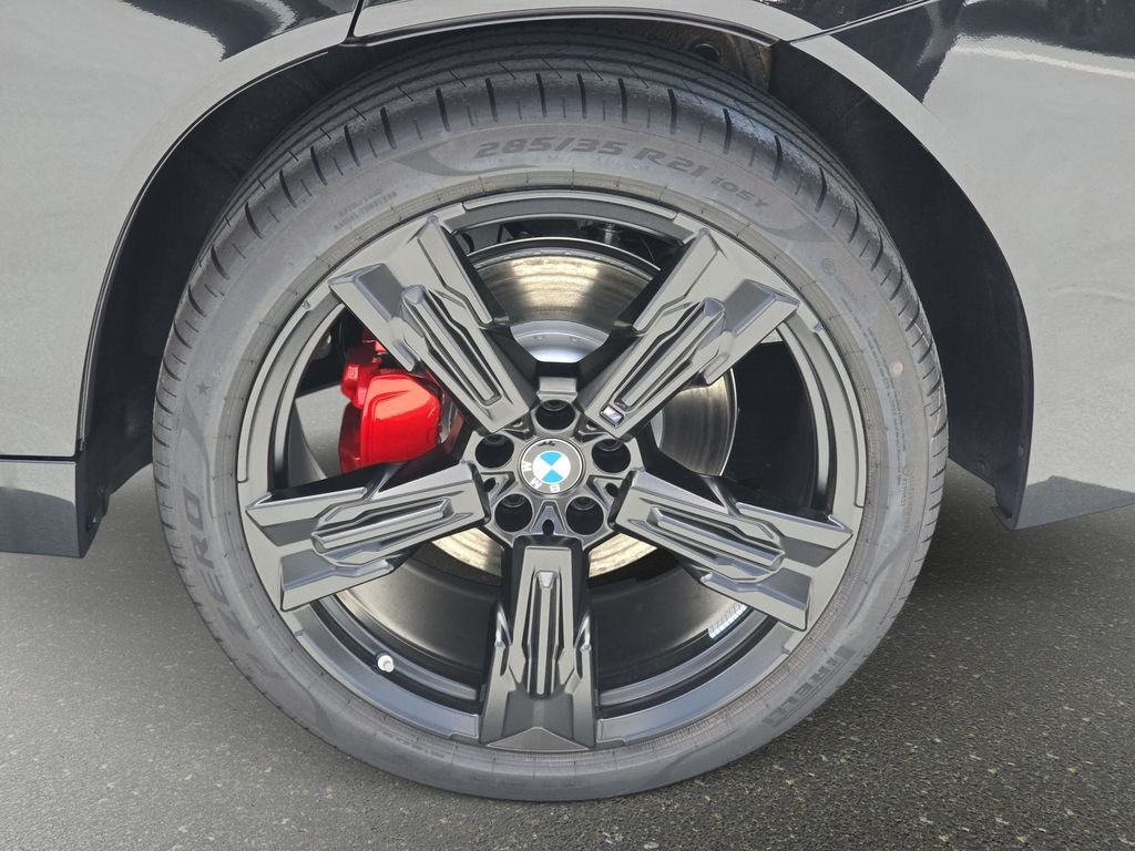 New 2026 Black Sapphire Metallic BMW 30 xDrive image 16