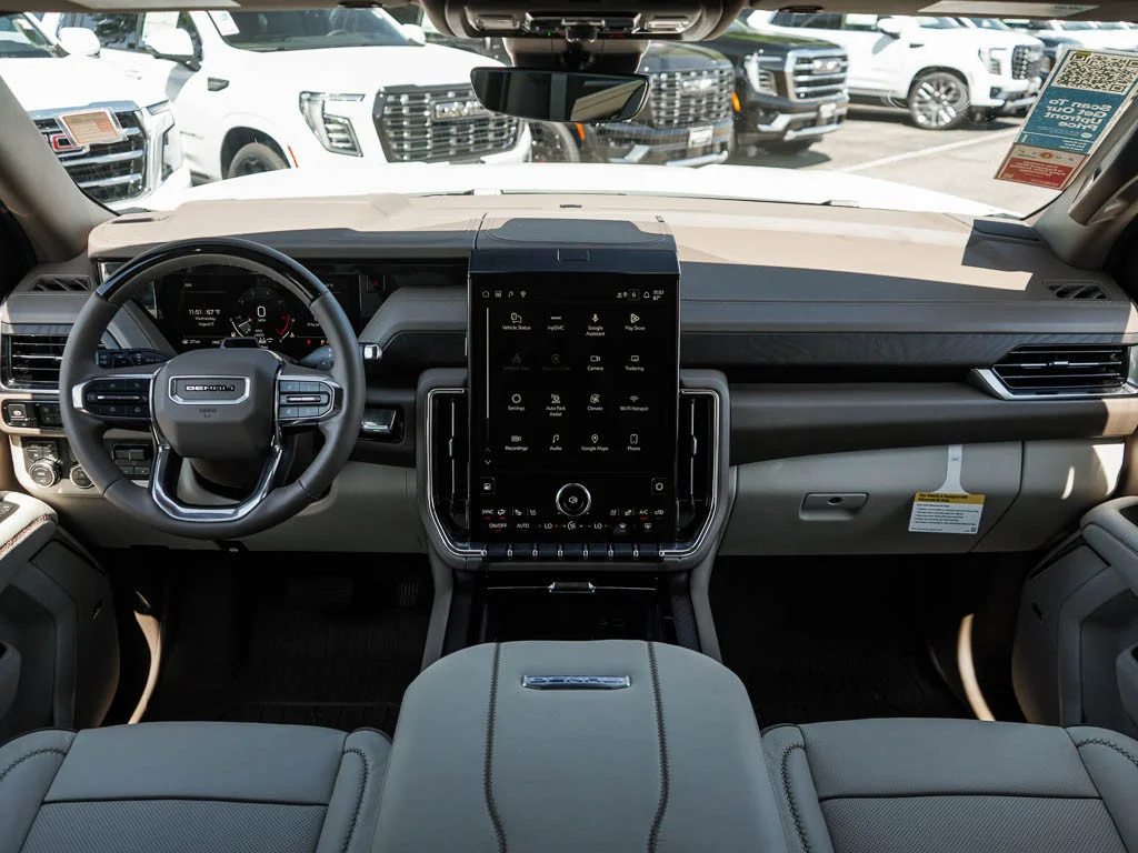 2026 GMC Yukon XL Denali - Photo 15