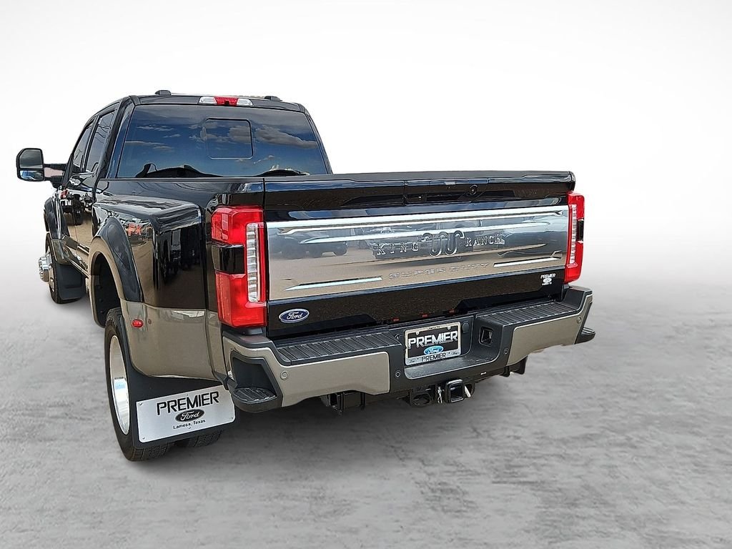 Used 2026 Agate Black Metallic Ford King Ranch image 8