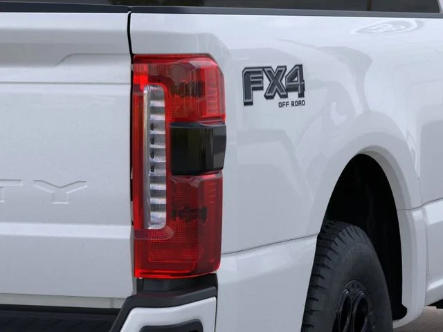 New 2026 Star White Metallic Tri-Coat Ford Lariat image 22