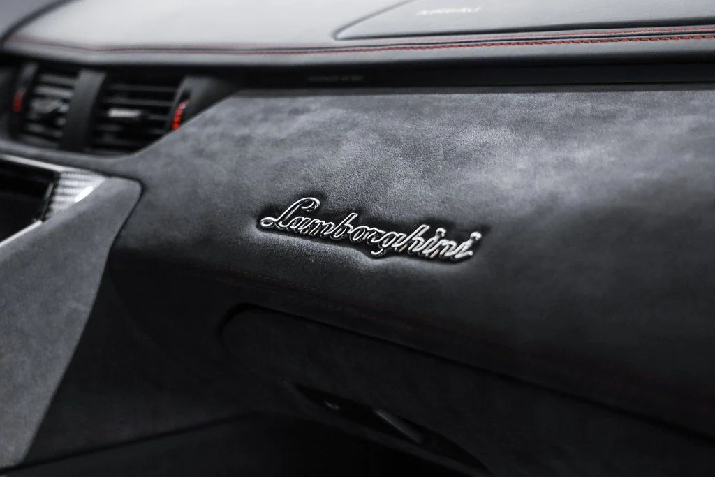 2016 Lamborghini Aventador Pirelli Edition - Photo 25