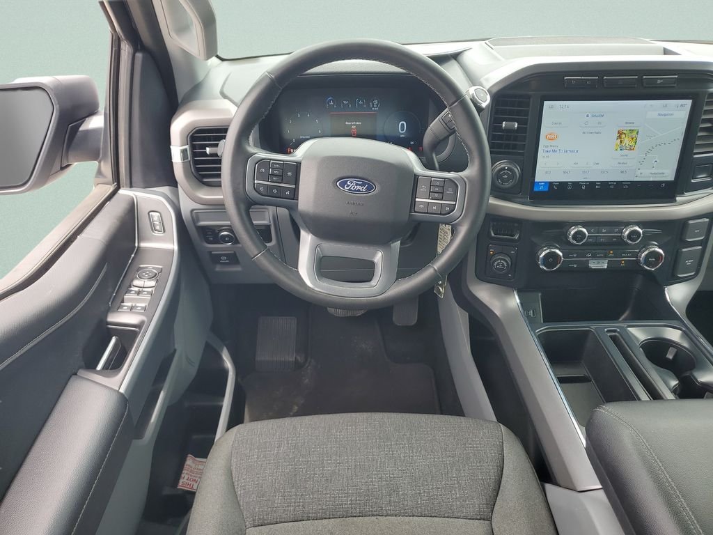Used 2024 Silver Ford XLT image 12