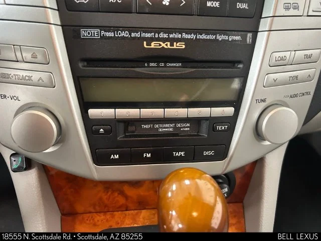 Used 2005 Blue Lexus 330 image 22