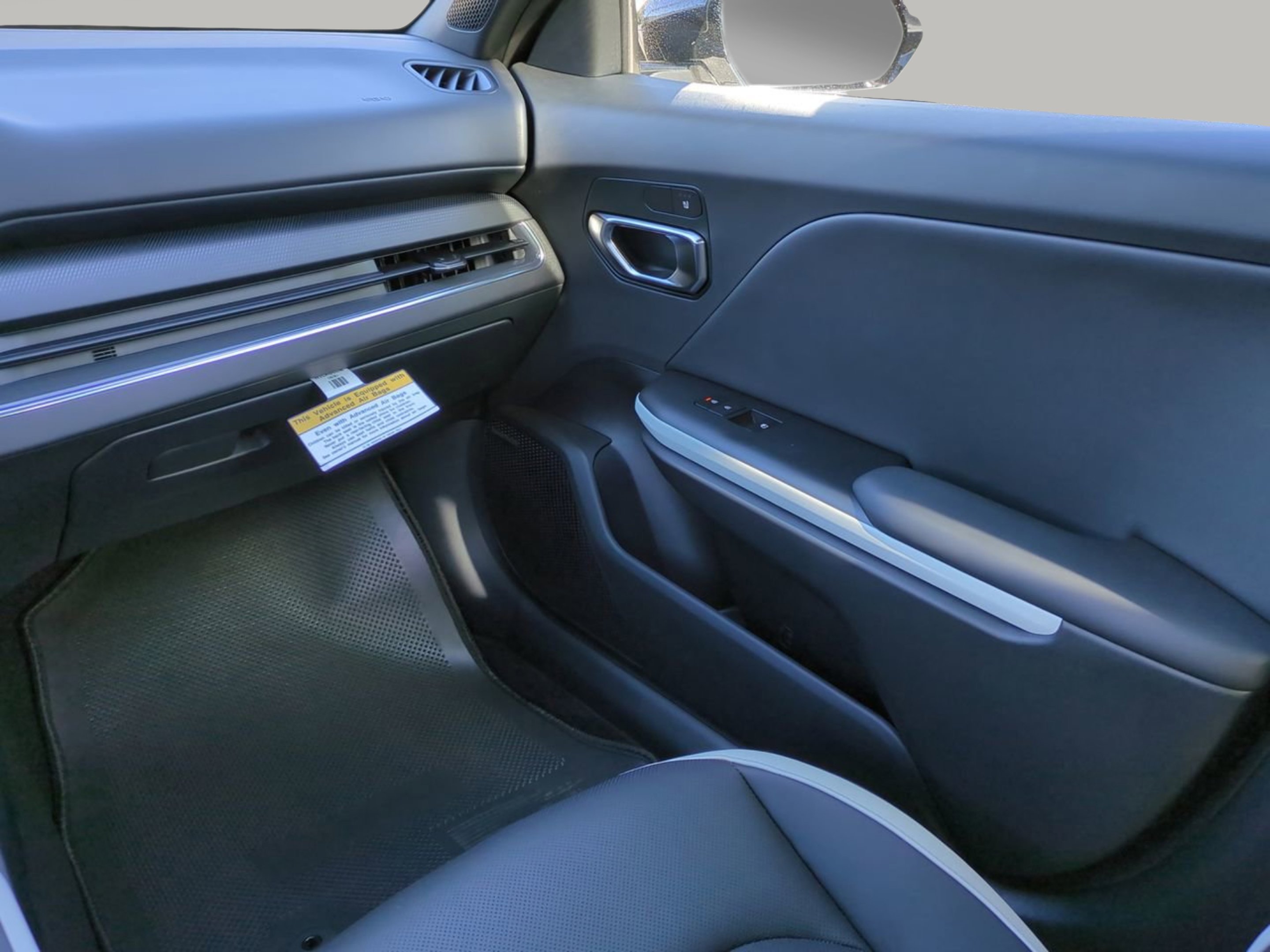 New 2025 Snow White Pearl Kia GT-Line Turbo image 14