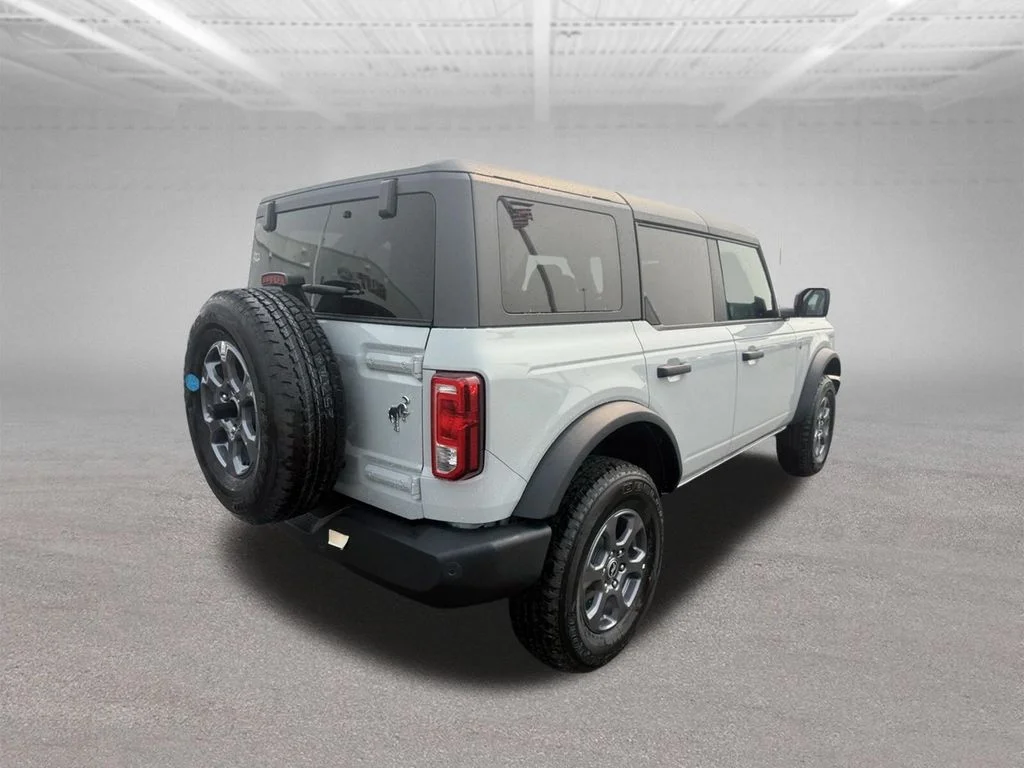 New 2026 Avalanche Gray Ford Big Bend® image 3