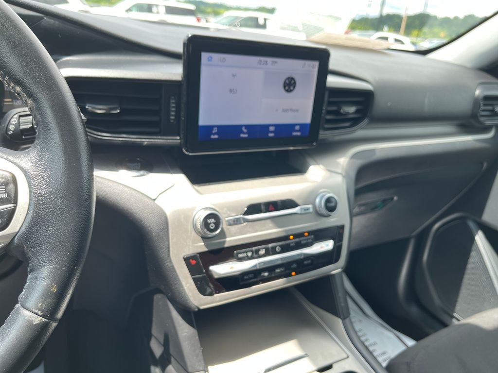 Used 2022 Gray Ford XLT image 18