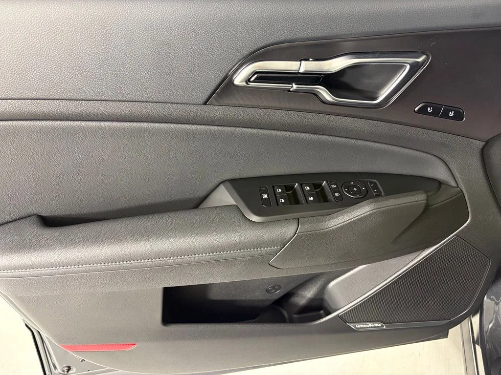New 2027 Gray Kia SX-Prestige image 19