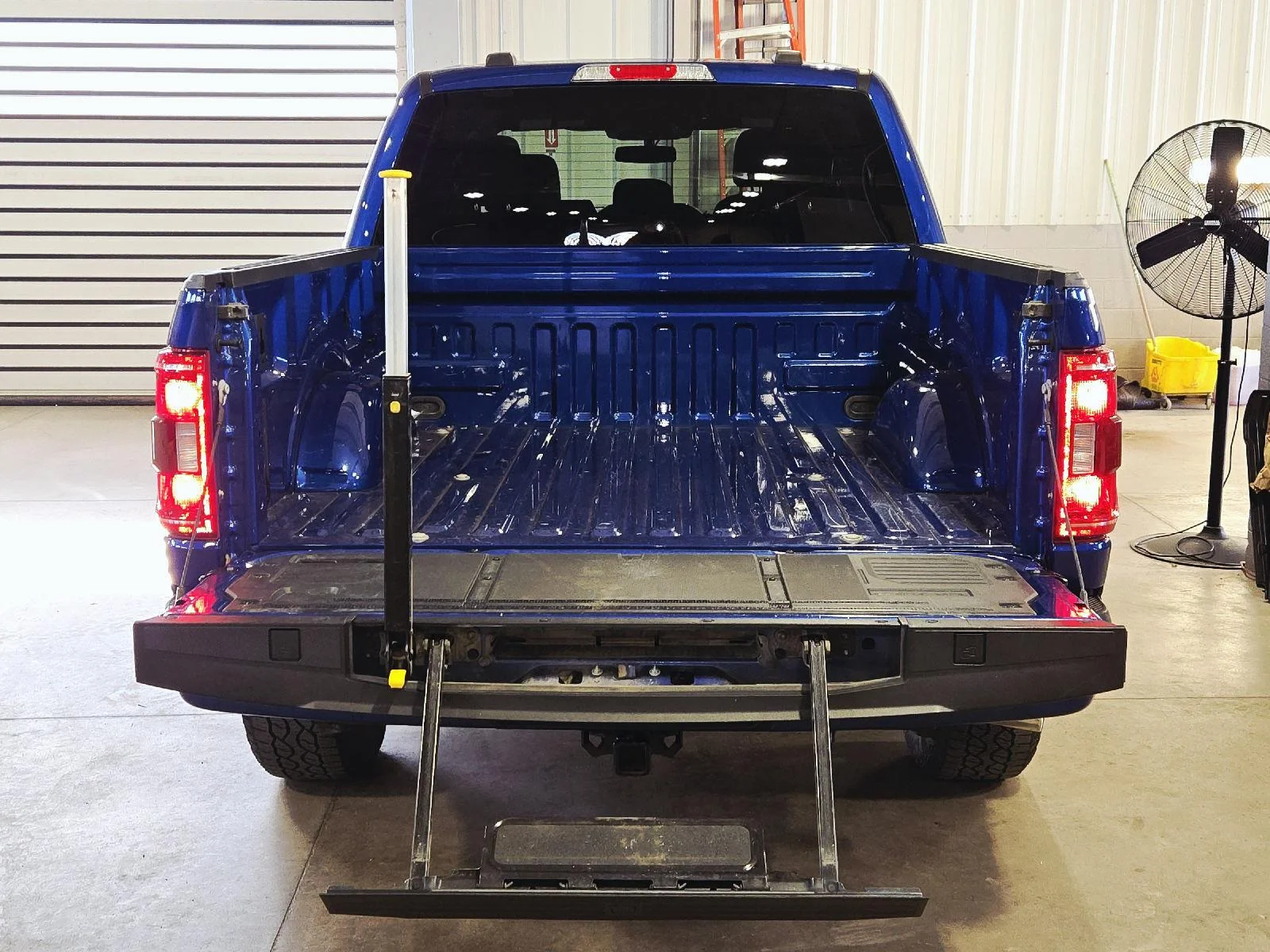 Used 2023 Atlas Blue Ford XLT image 64