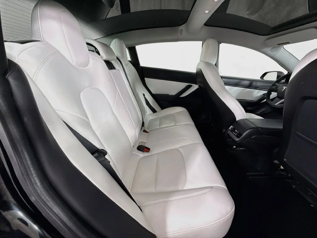 Used 2020 Black Tesla Long Range image 28