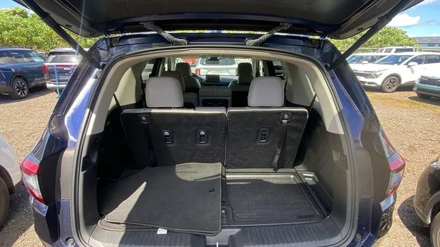 Used 2024 Blue Honda Touring image 9