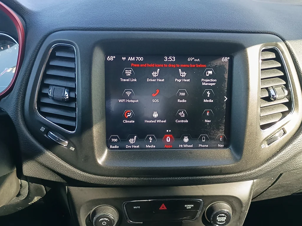 Used 2019 White Clear Coat Jeep Trailhawk image 22