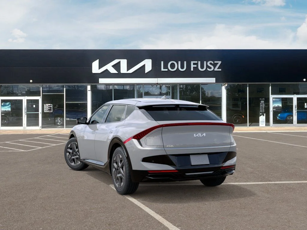 New 2026 Wolf Gray Kia Light image 4
