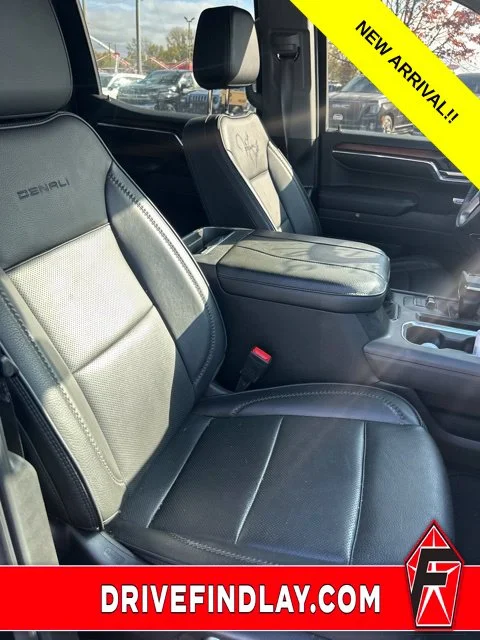 Used 2024 Black GMC Denali image 8