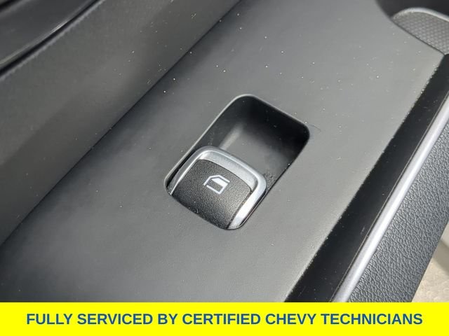 Used 2023 Silver Kia S image 39