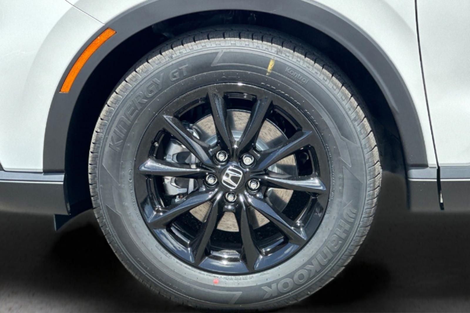New 2026 Platinum White Pearl Honda Sport-L image 32