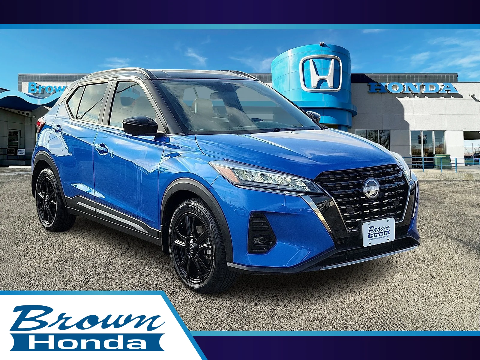 2023 Nissan Kicks SR