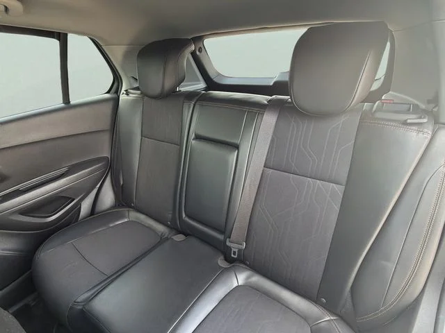 Used 2018 Gray Chevrolet LT image 18