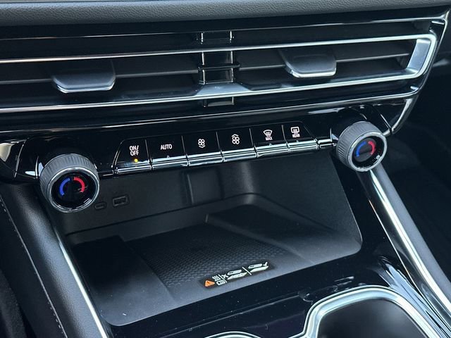 2026 Chevrolet Traverse LT - Photo 22