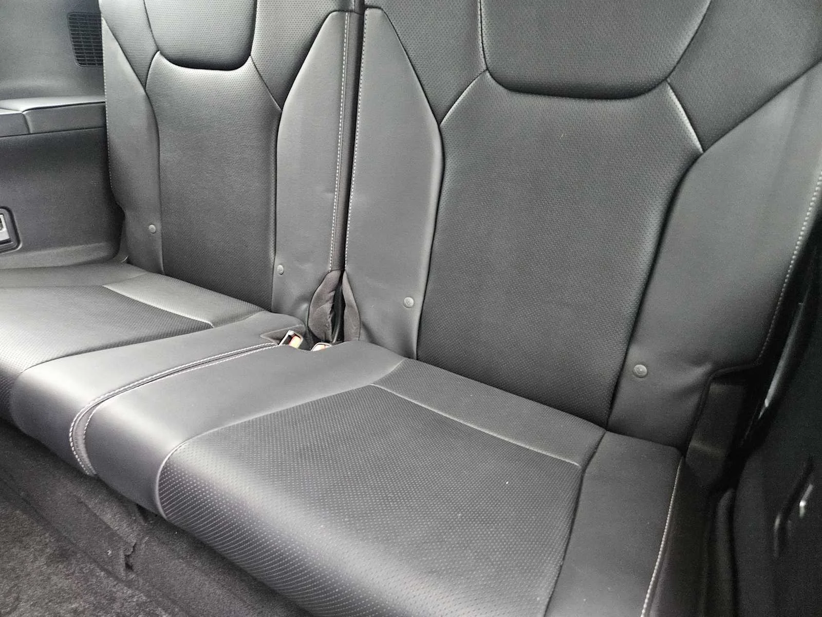 Certified Used 2024 CAVIAR Lexus  image 22