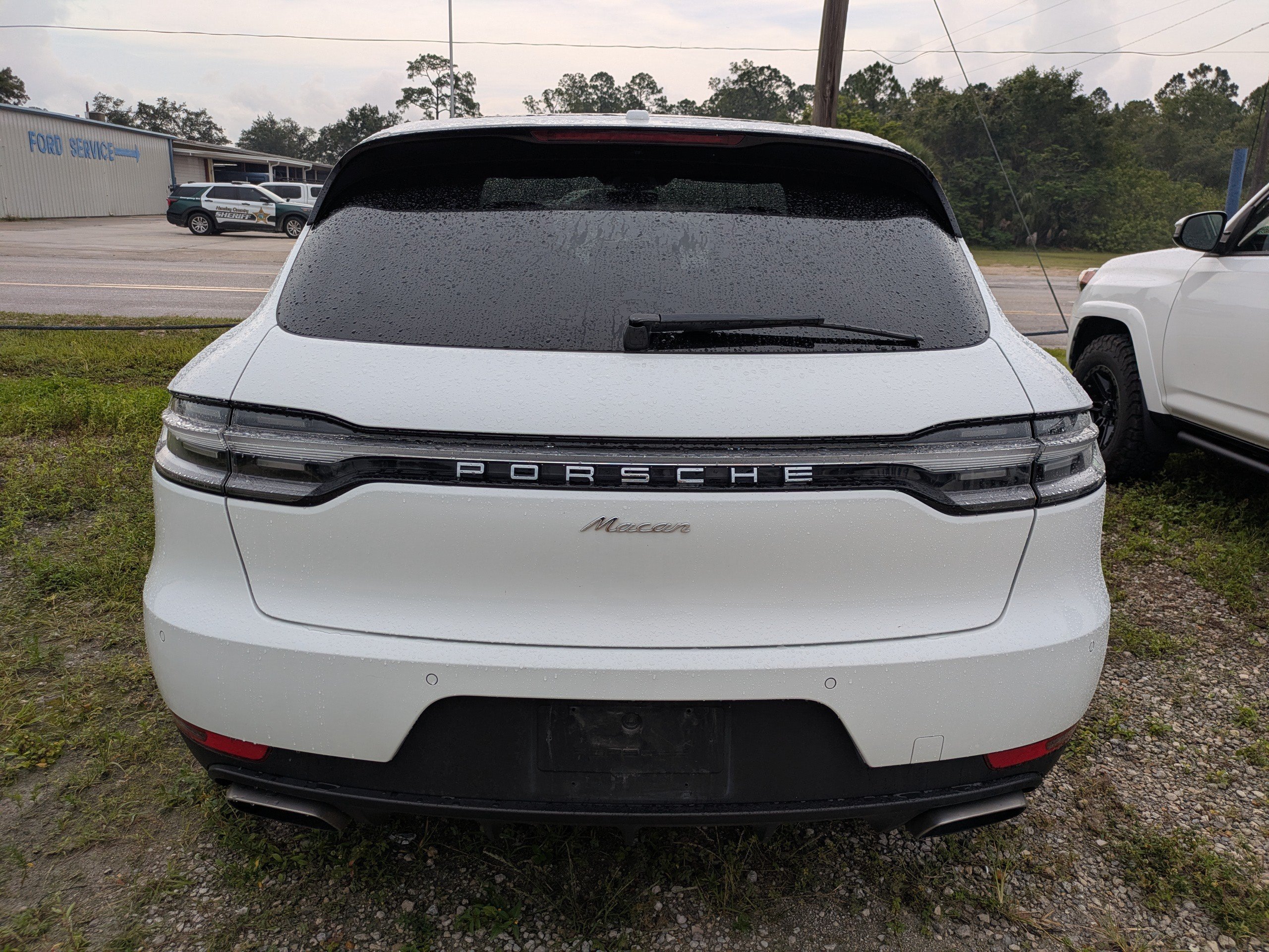 Used 2021 White Porsche  image 5