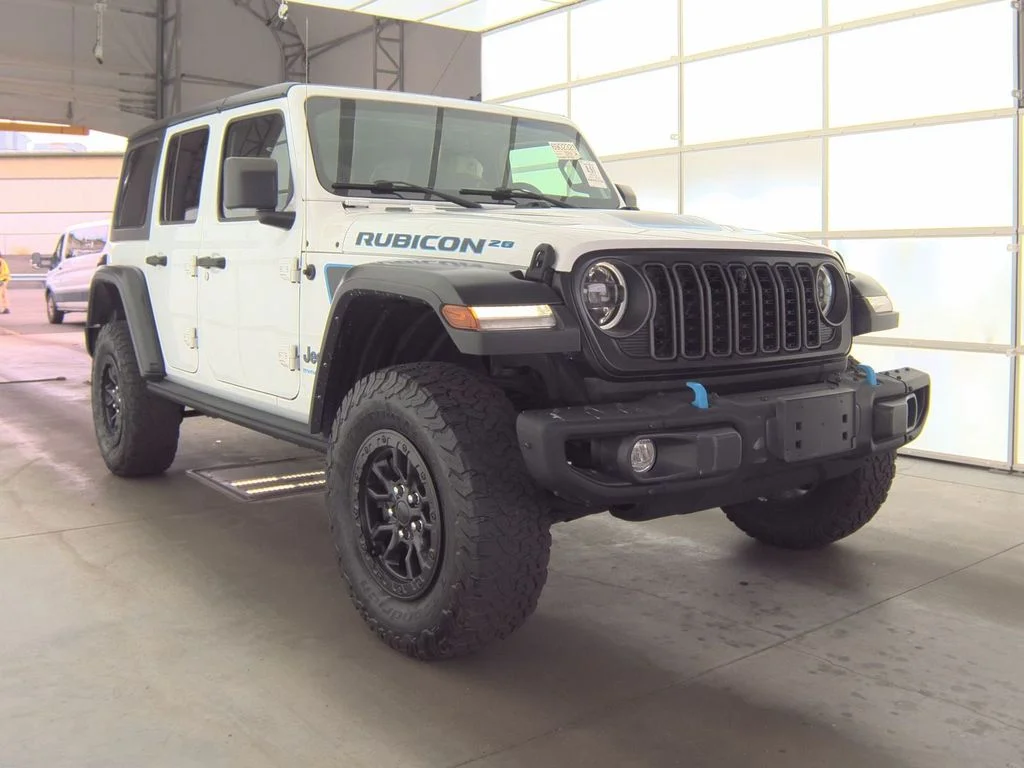 Used 2023 White Jeep Rubicon 20th Anniversary Edition 4xe image 3