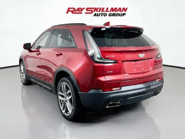Used 2020 Red Cadillac Sport image 5