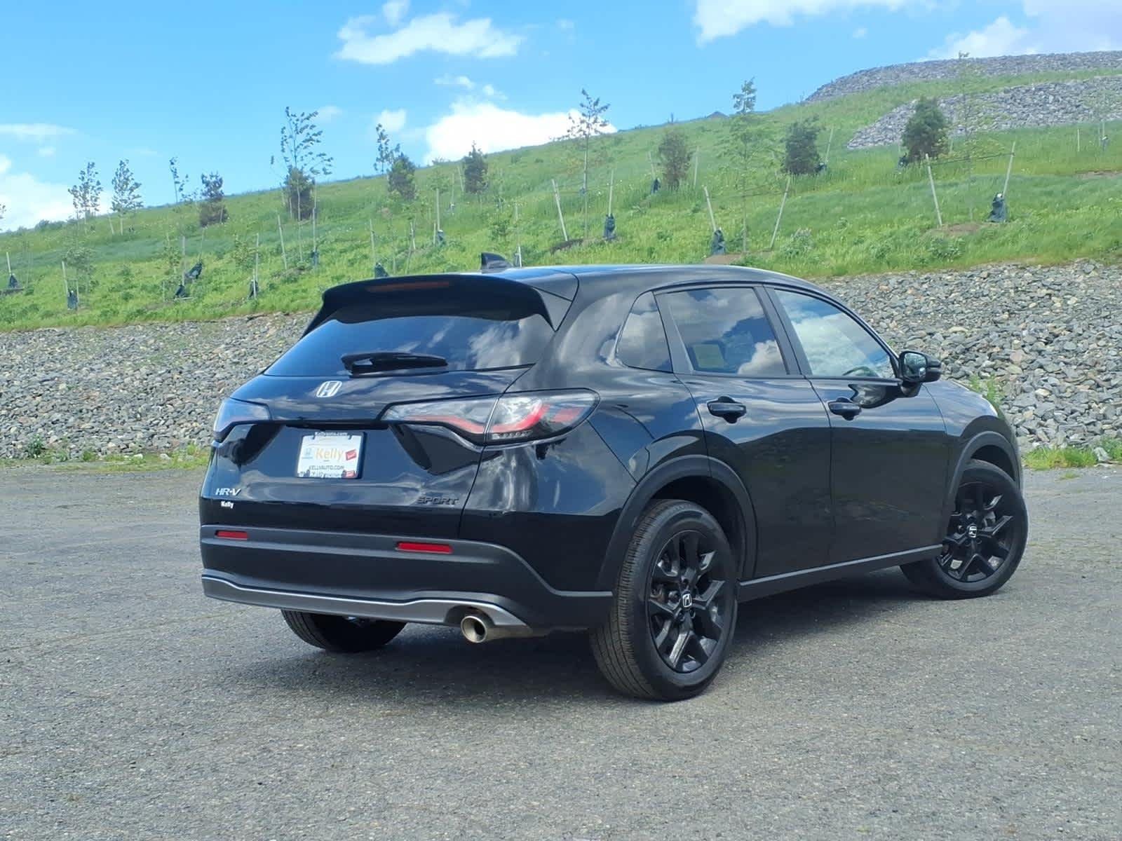 Certified Used 2025 Crystal Black Pearl Honda Sport image 5