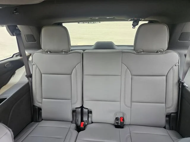 Used 2026 Onyx Black GMC Elevation image 26