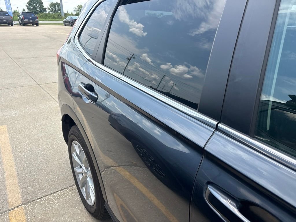 Used 2024 Meteorite Gray Metallic Honda EX image 17