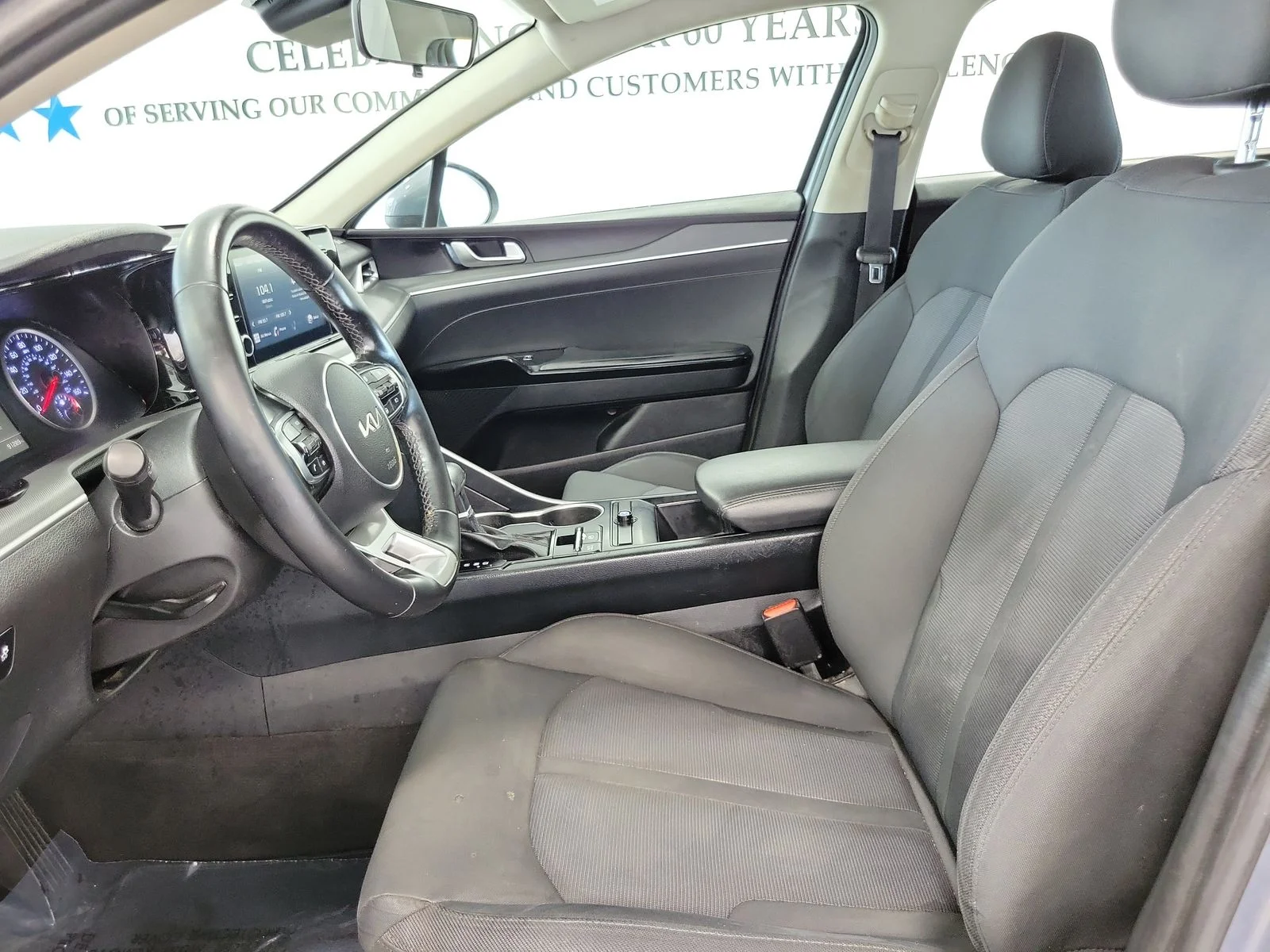 Certified Used 2022 Silver Kia LXS image 8
