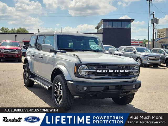 2026 Ford Bronco Outer Banks®
