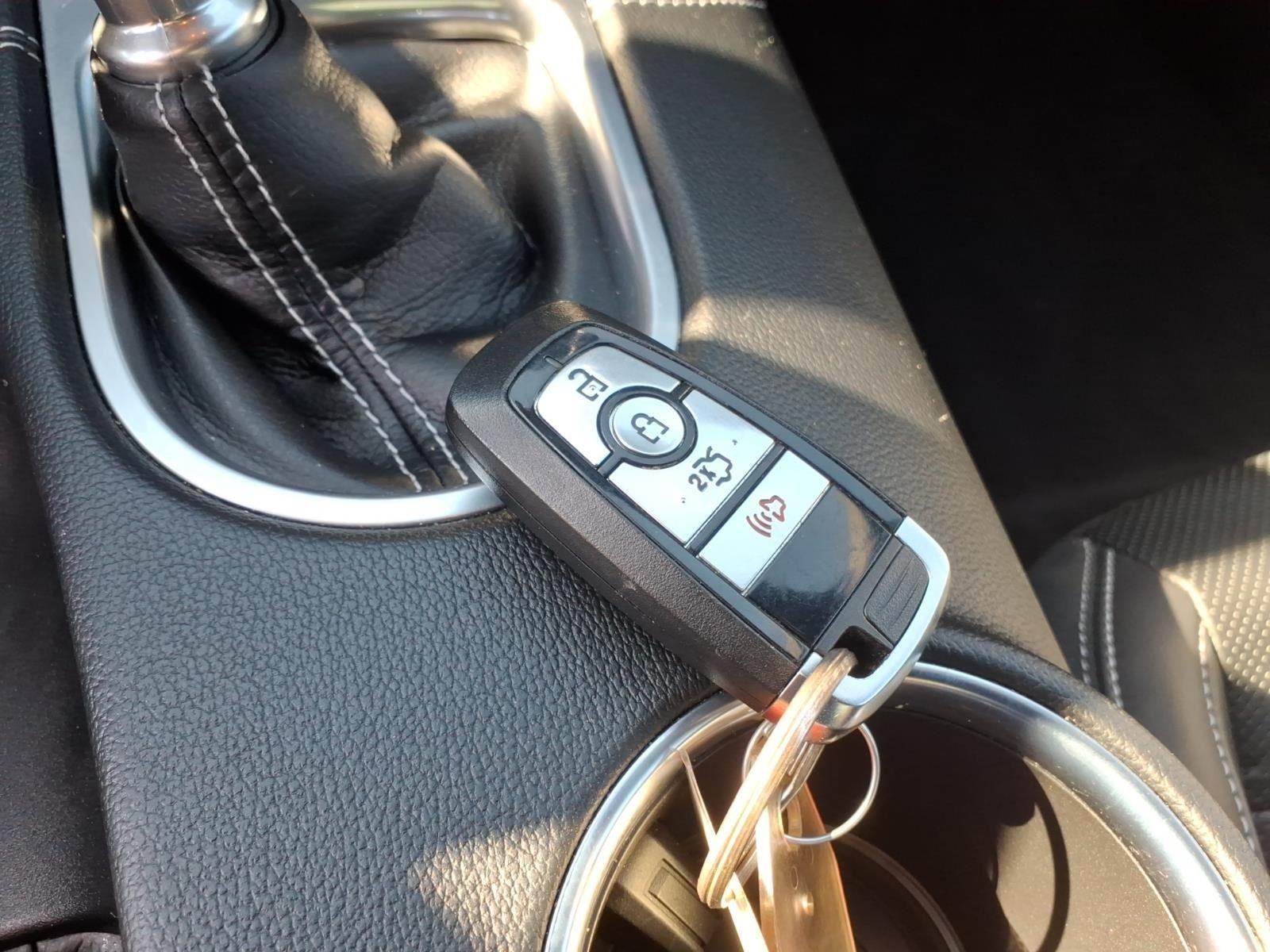 Used 2022 Carbonized Gray Metallic Ford GT Premium image 28