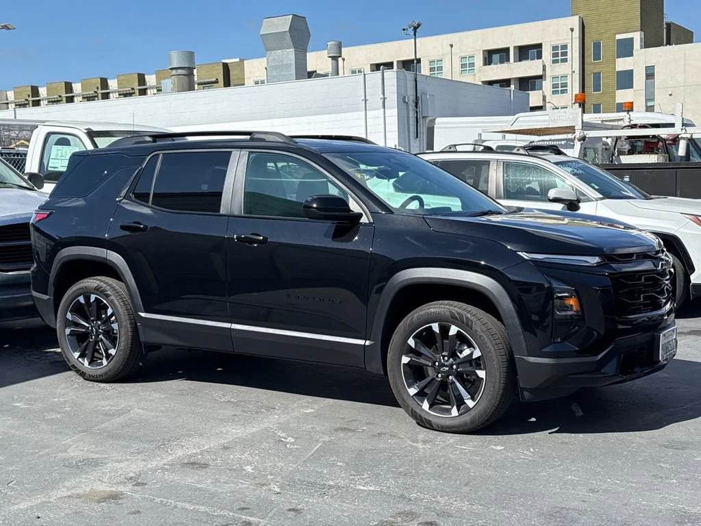 Used 2026 Mosaic Black Metallic Chevrolet RS image 28