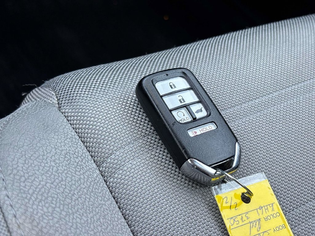 Used 2019 Red Honda EX image 28