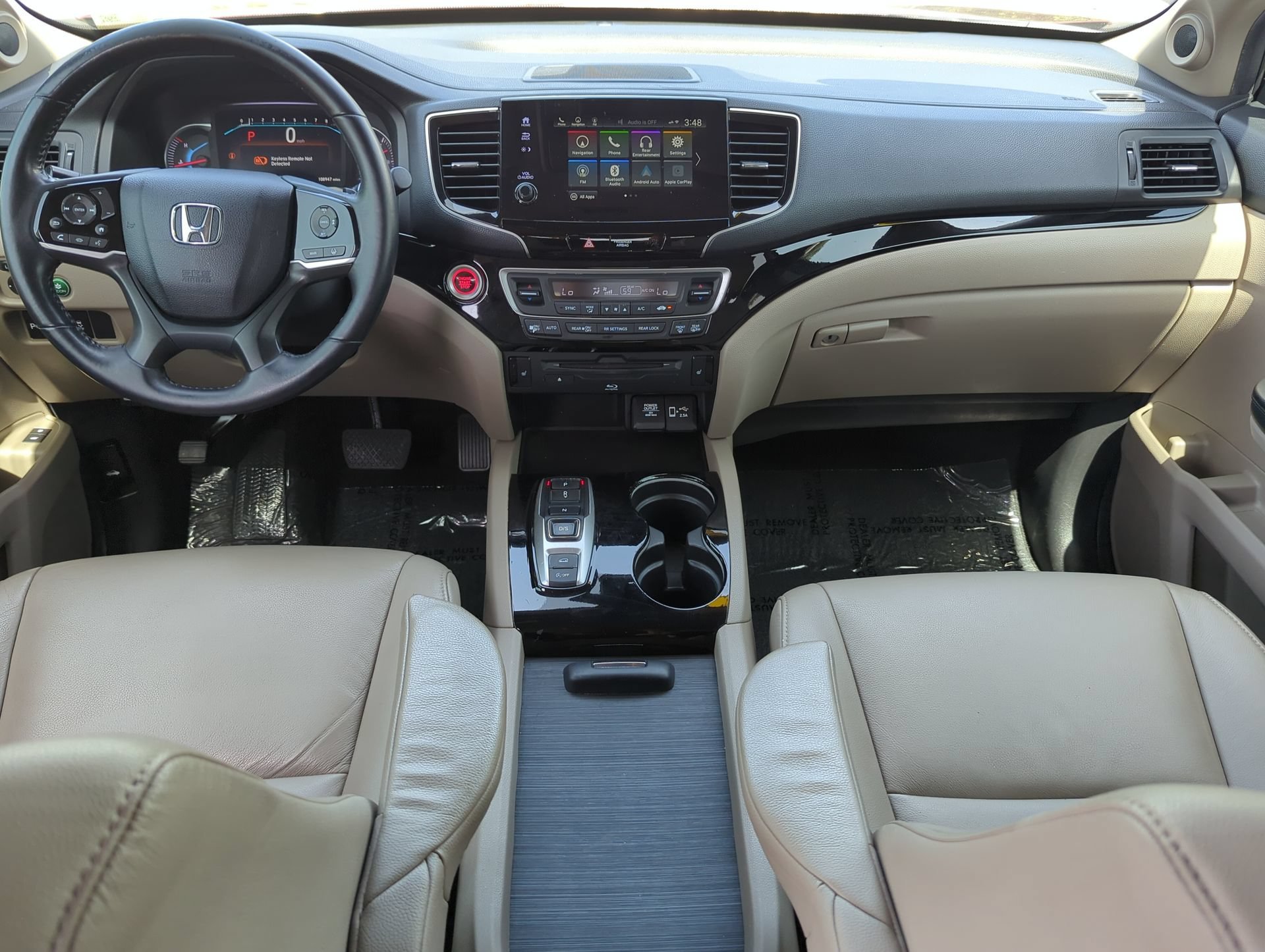 Used 2022 Deep Scarlet Pearl Honda Touring 8-Passenger image 16