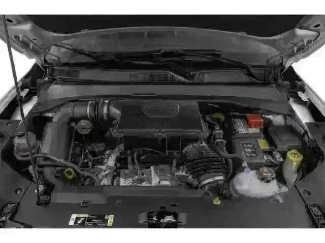 New 2026 Diamond Black Crystal Pearl-Coat Exterior Paint Jeep Latitude image 10