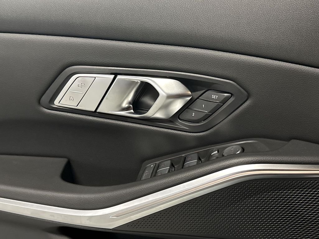 New 2026 Black Sapphire Metallic BMW 330i xDrive image 13