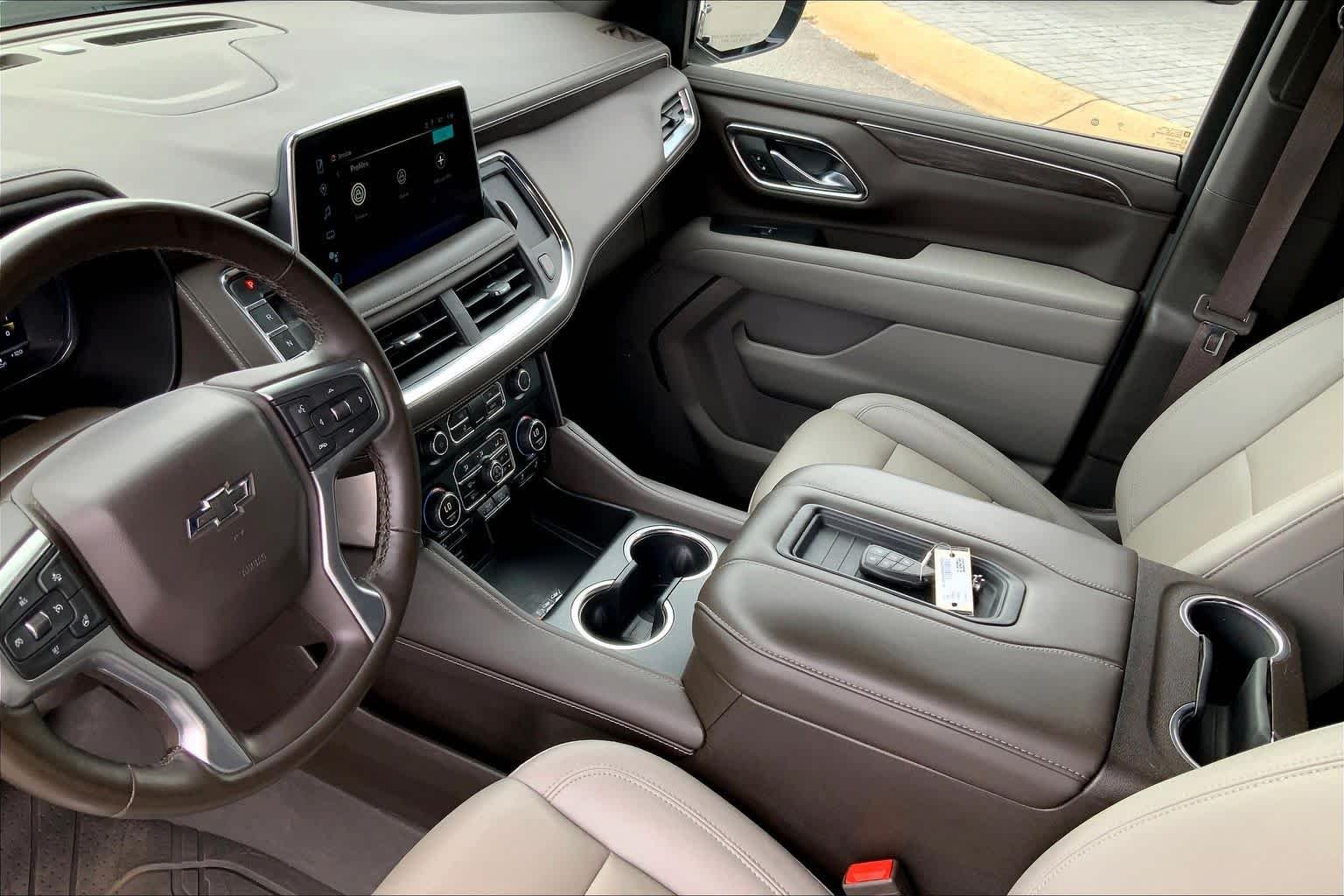 Used 2024 Dark Ash Metallic Chevrolet Z71 image 15
