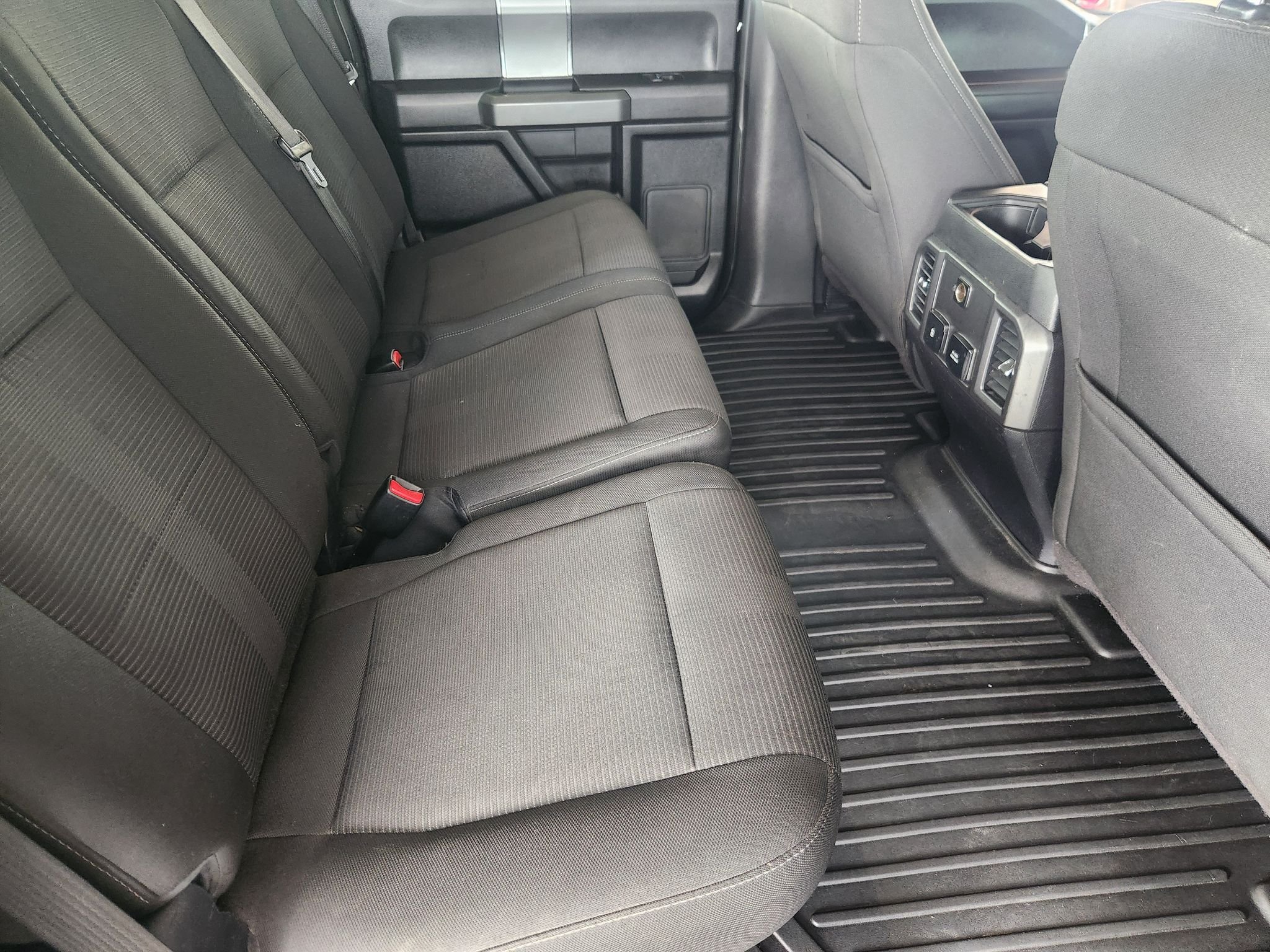 Used 2017 Shadow Black Ford XLT image 31