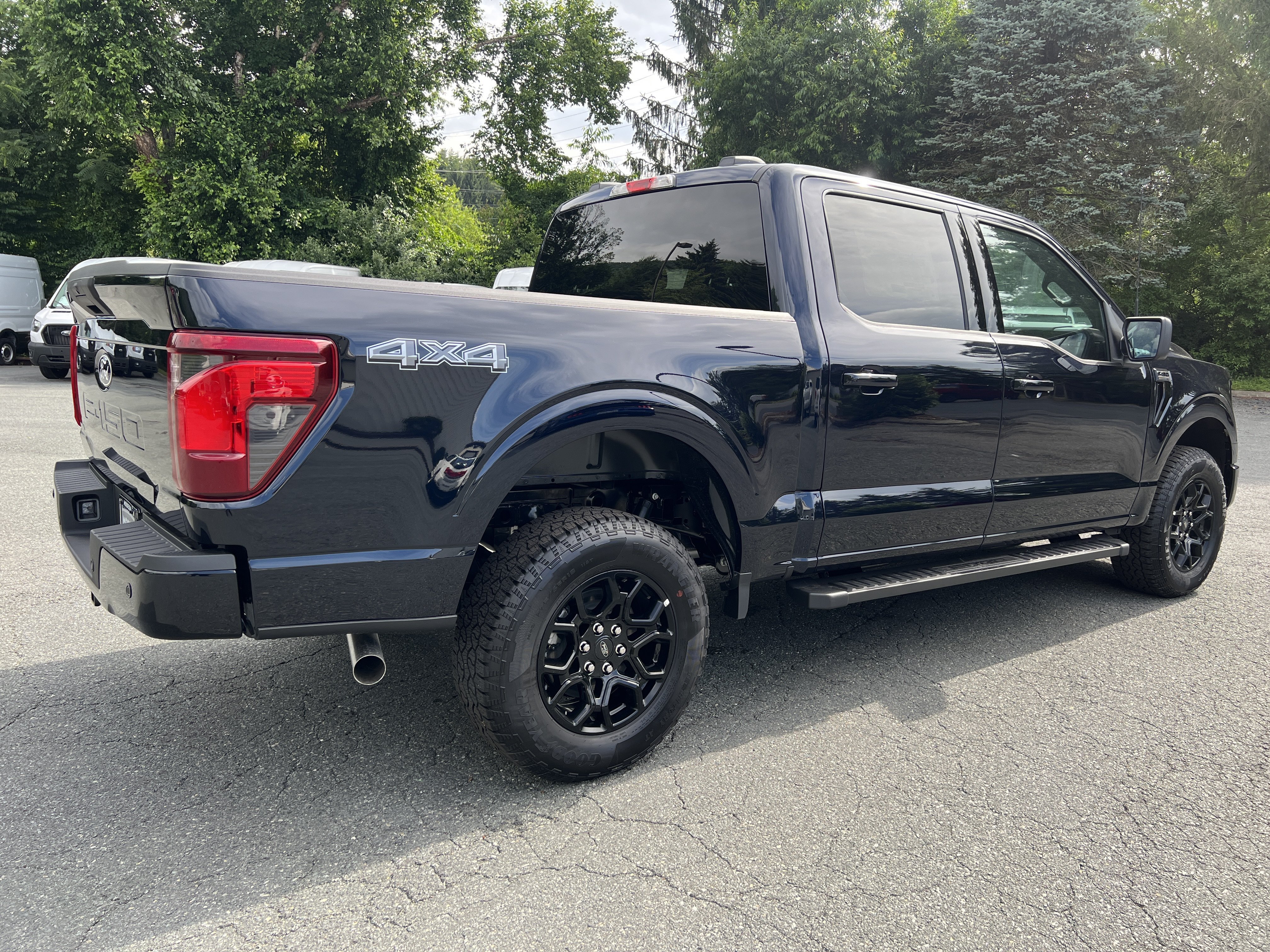 New 2026 Antimatter Blue Metallic Ford XLT image 5