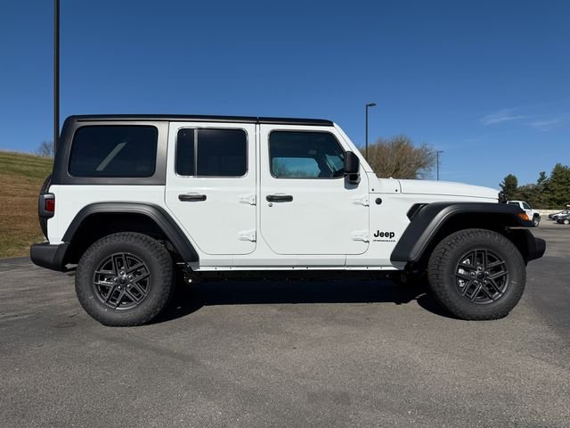 2026 Jeep Wrangler Sahara Sport S photo 4