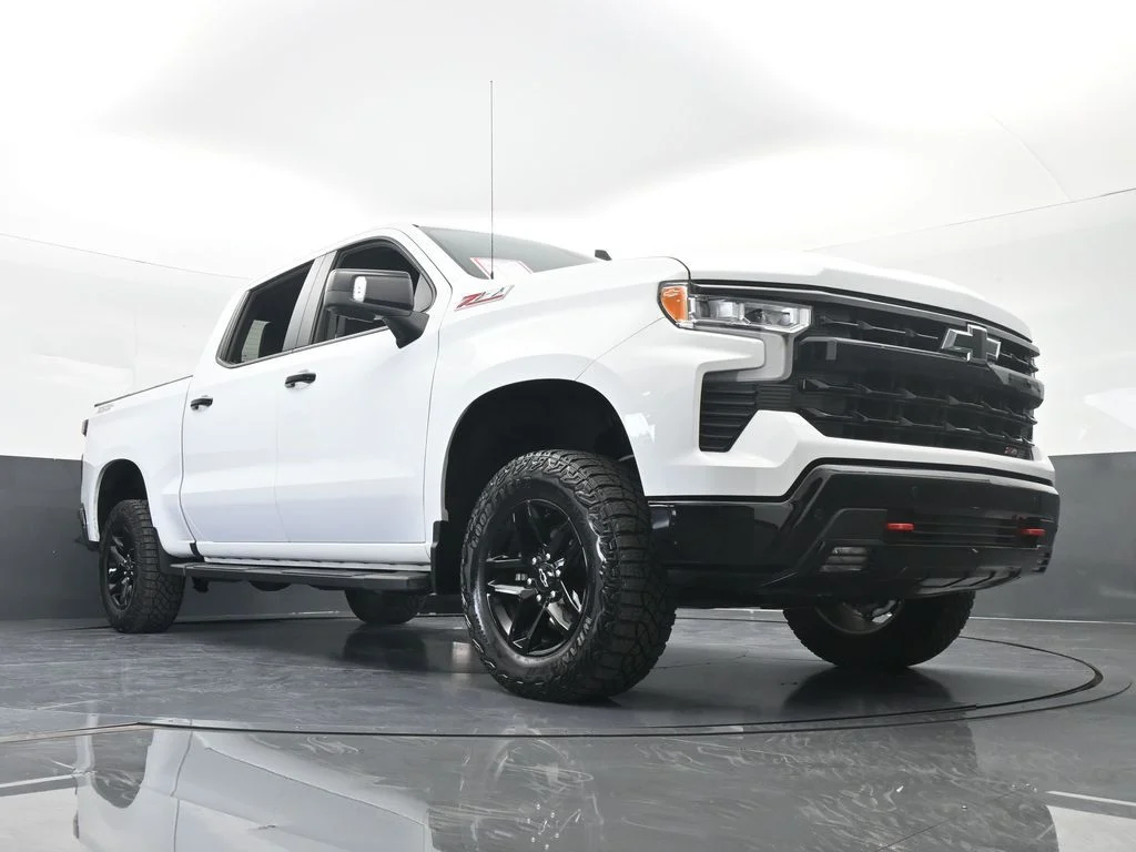 Used 2024 Summit White Chevrolet LT Trail Boss image 73