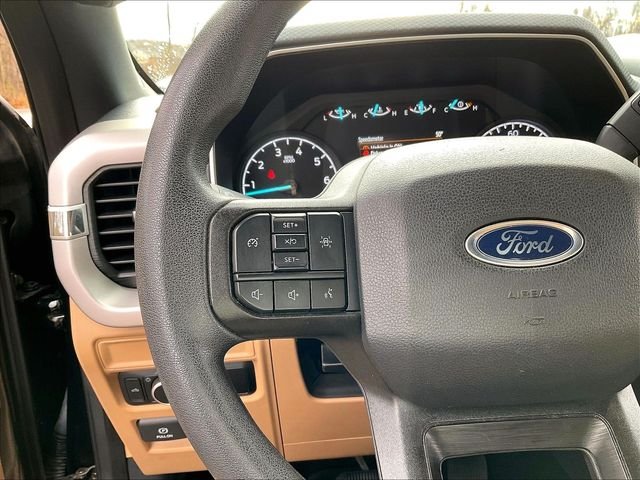Used 2023 Black Ford XLT image 23