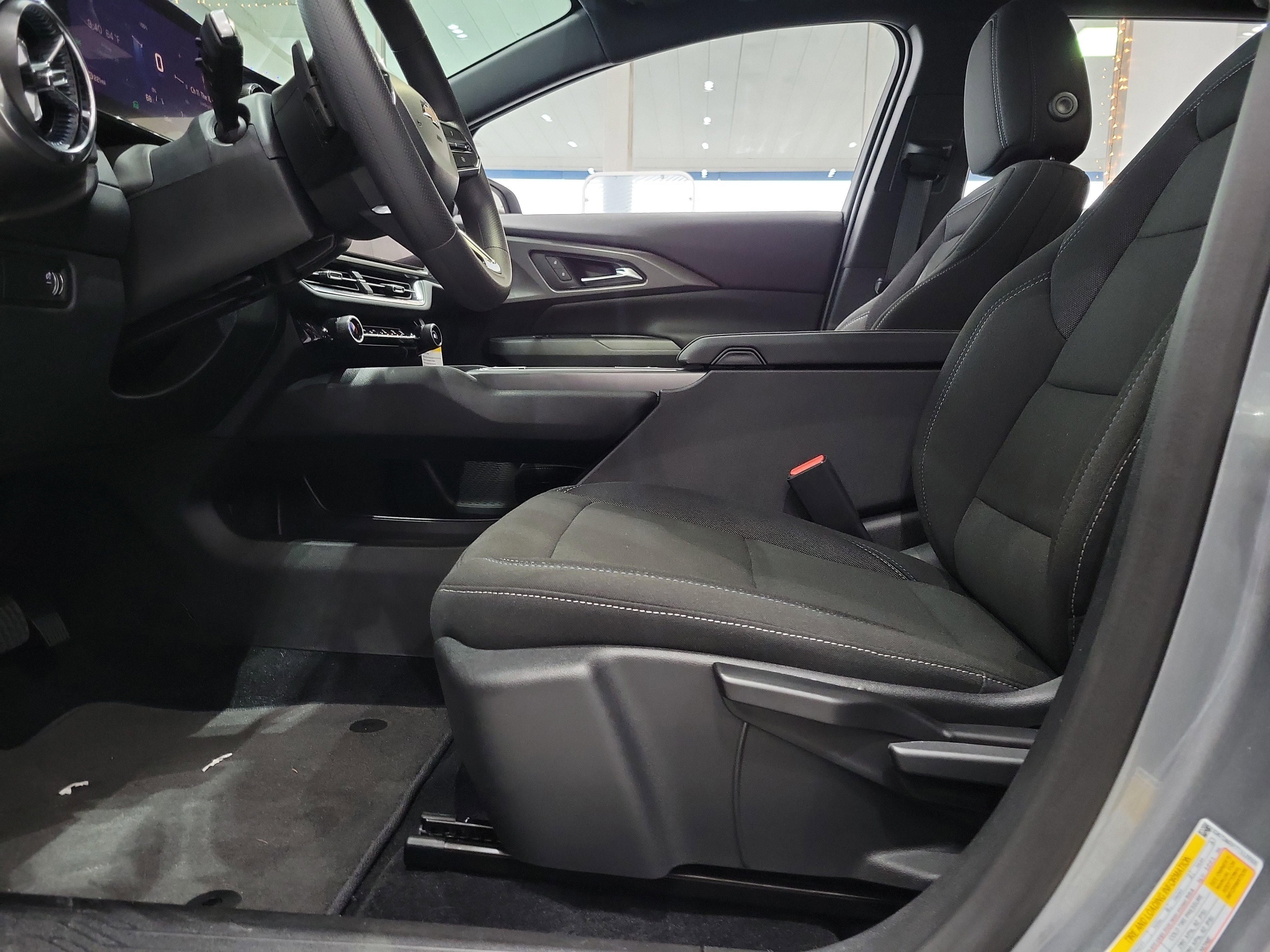 2026 Chevrolet Equinox EV 1LT - Photo 16