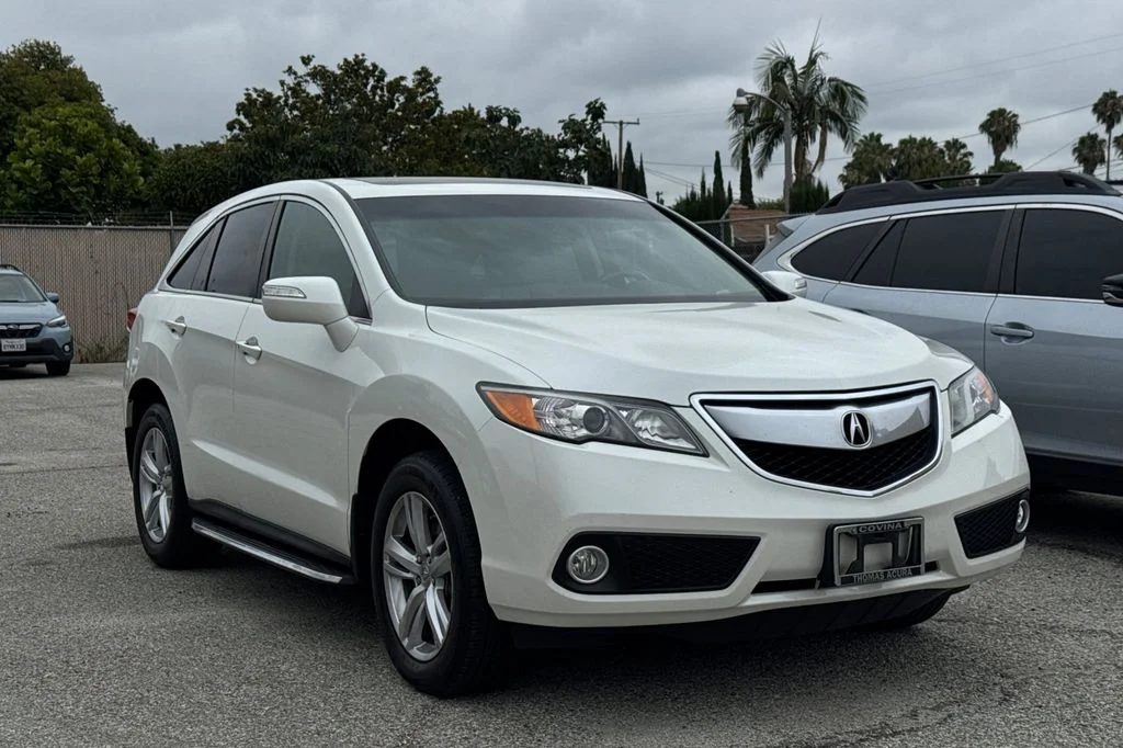 Used 2015 White Acura Technology Package image 2