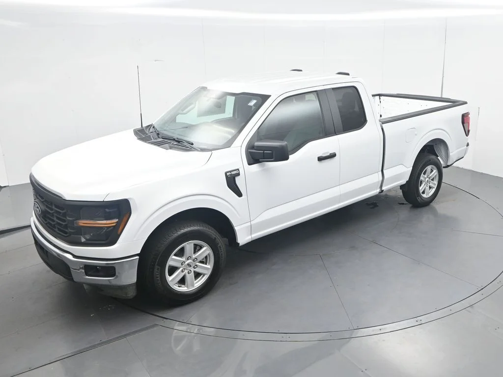 New 2026 Oxford White Ford XL image 31