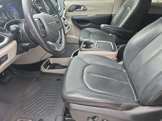 Used 2021 White Chrysler Touring L image 17